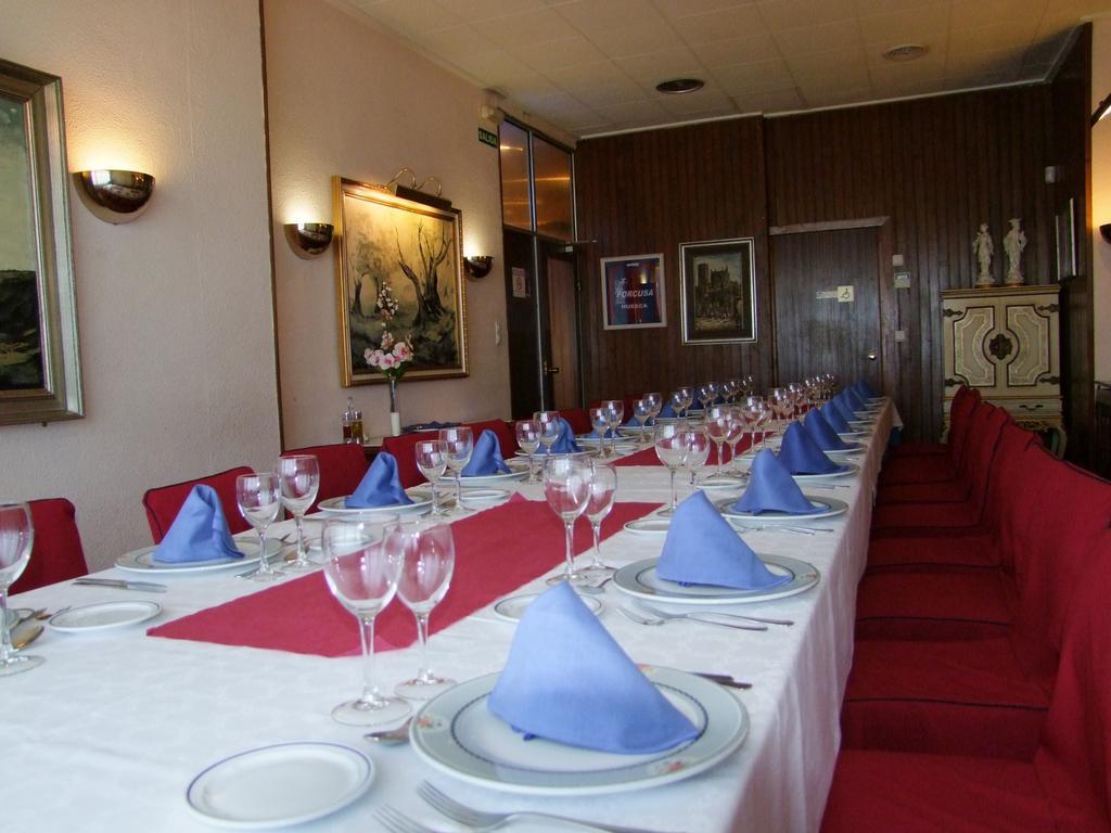 Hotel Montearagon Huesca Eksteriør bilde