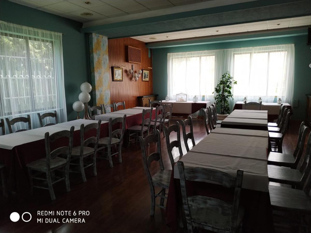 Hotel Montearagon Huesca Eksteriør bilde